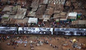 Kibera é a maior e mais pobre favela da África com mais de 800 mil moradores. Foto: Mega Times.