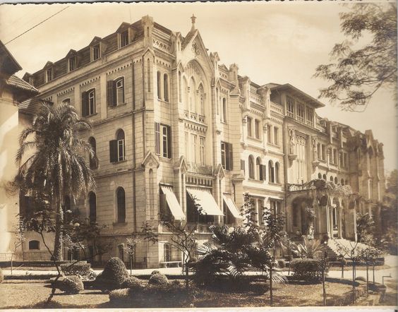 Inicialmente Palacete Uchoa, o depois Colégio des Oiseaux foi demolido em 1974. Foto: São Paulo Antiga.