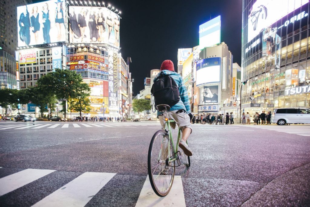 Um cruzamento em Shibuya, Tóquio. Foto: Alexander Spatari / Getty Images. 