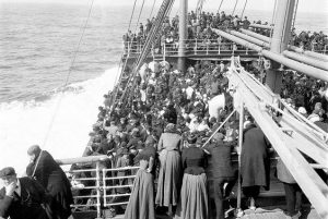 A primeira viagem de imigrantes italianos para o Brasil começou no dia 3 de janeiro de 1874, no porto de Gênova,no Vapor “Sofia”. Foto: Adriático Cidadania Italiana.