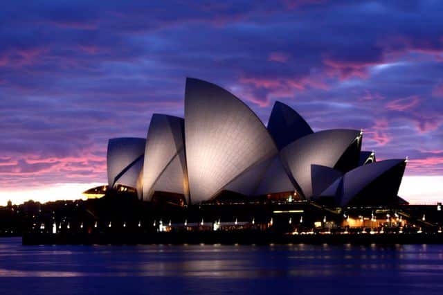 Há poucos prédios tão famosos no mundo como a Ópera de Sydney. Foto:  Jozef Vissel.